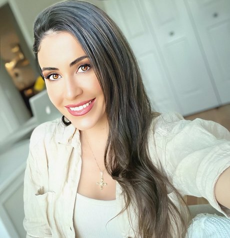 Nacktes geleaktes OnlyFans-Foto von Anna Paulina Luna
