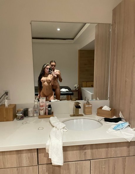 Nacktes geleaktes OnlyFans-Foto von Yayathedancer