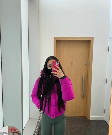 Nacktes geleaktes OnlyFans-Foto von Luvxmi