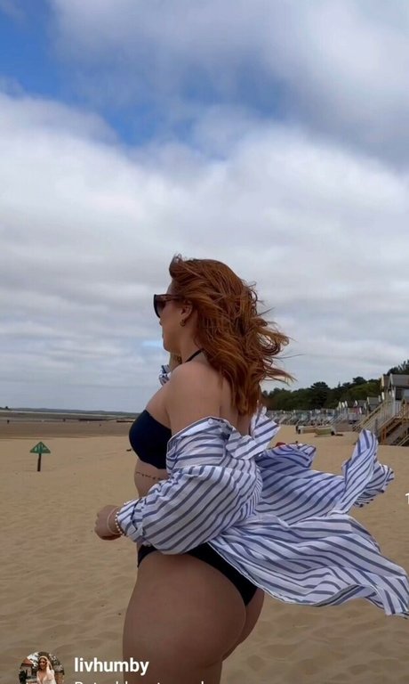 Nacktes geleaktes OnlyFans-Foto von Liv Humby