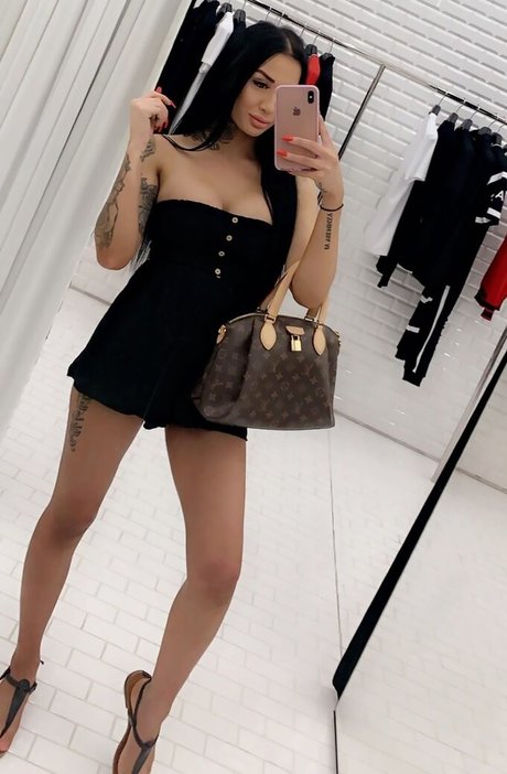 Nacktes geleaktes OnlyFans-Foto von Tamika Dudley