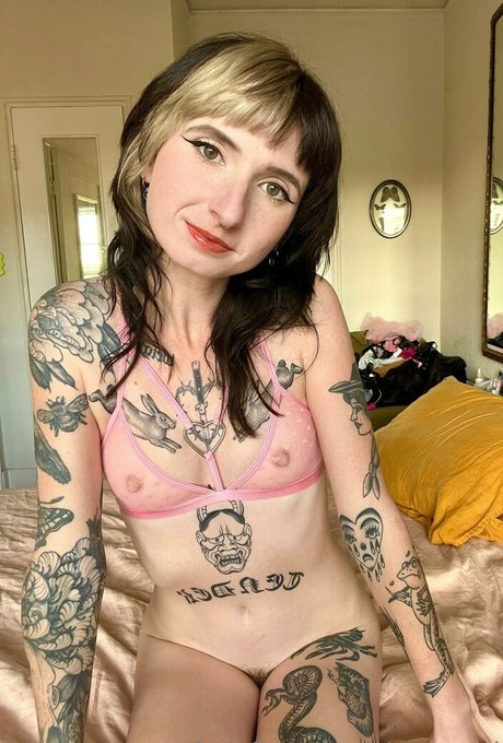 Nacktes geleaktes OnlyFans-Foto von Ratxgurl