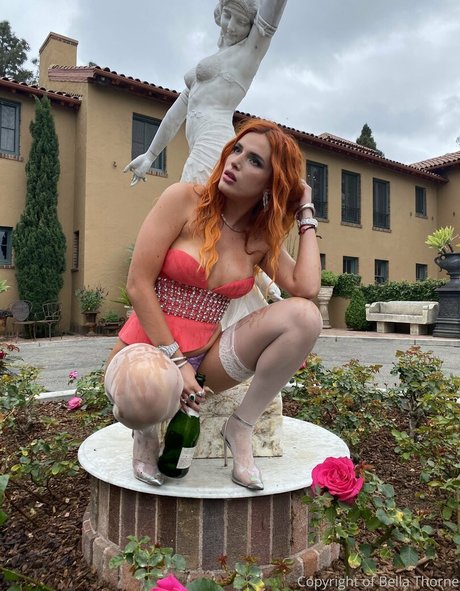 Bella Thorne