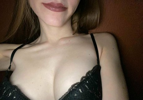 Nacktes geleaktes OnlyFans-Foto von Sonyarose00