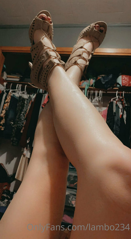 Nacktes geleaktes OnlyFans-Foto von Lambo234
