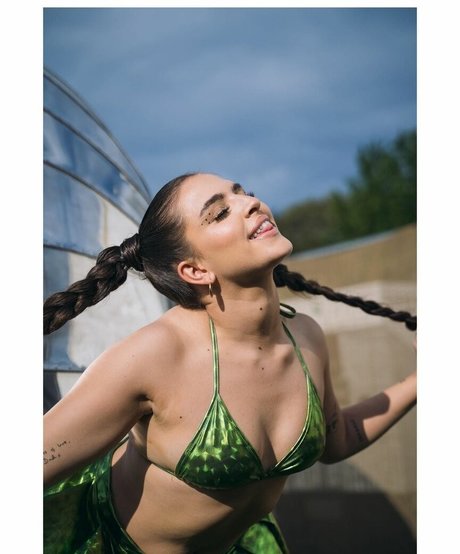 Nacktes geleaktes OnlyFans-Foto von Mae Muller