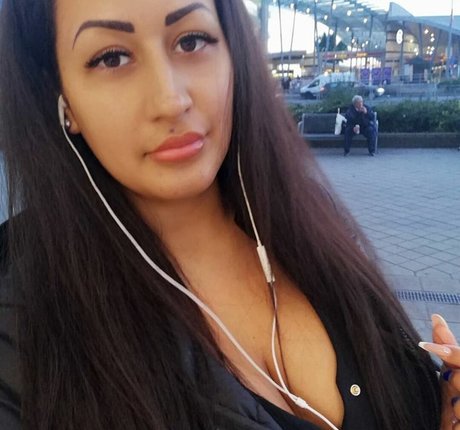 Nacktes geleaktes OnlyFans-Foto von Csimbora Barbara
