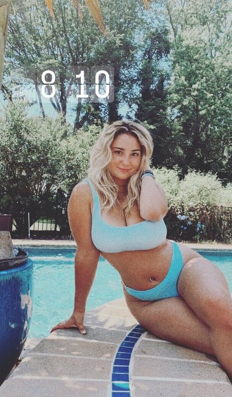 Jolie B