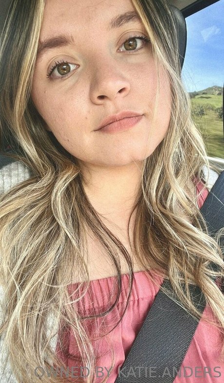 Nacktes geleaktes OnlyFans-Foto von Katieandrosevip