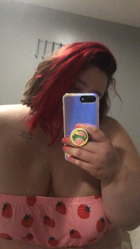 Nacktes geleaktes OnlyFans-Foto von Chaos