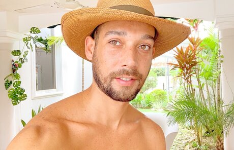 Nacktes geleaktes OnlyFans-Foto von Miguel Ismael