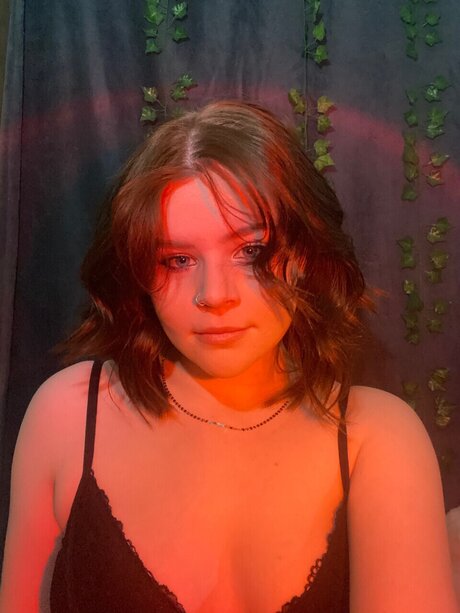 Nacktes geleaktes OnlyFans-Foto von Jenna