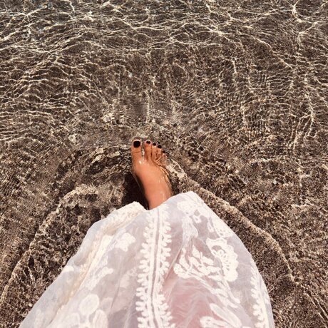 Nacktes geleaktes OnlyFans-Foto von Magic Feet 