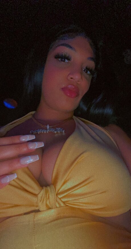Nacktes geleaktes OnlyFans-Foto von Bprettyyy