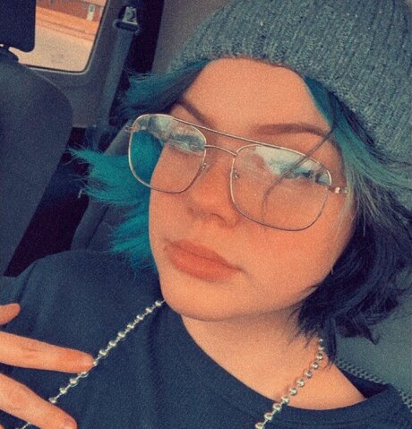 Nacktes geleaktes OnlyFans-Foto von Hailie Miller