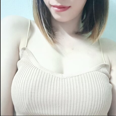 Nacktes geleaktes OnlyFans-Foto von Melon