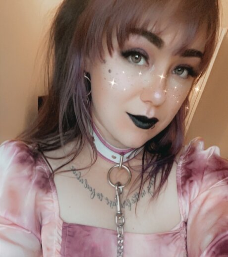 Nacktes geleaktes OnlyFans-Foto von Morgan Valentine