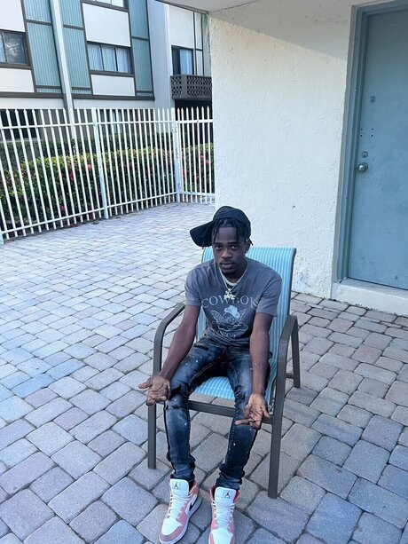 Liljit18044
