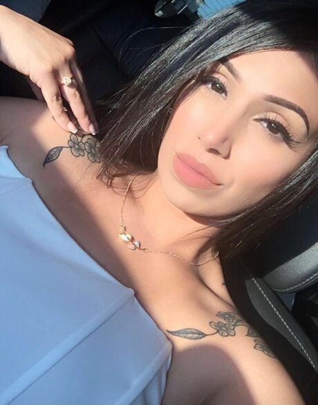 Nacktes geleaktes OnlyFans-Foto von Star Queen