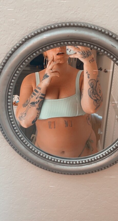 Nacktes geleaktes OnlyFans-Foto von Hanna Banana