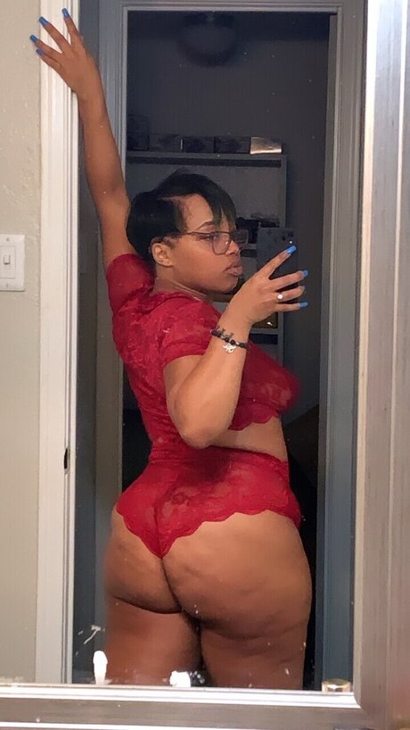 Nacktes geleaktes OnlyFans-Foto von Kwanzaa Griffin