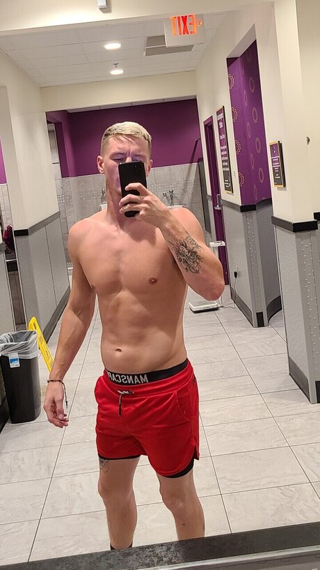 Nacktes geleaktes OnlyFans-Foto von Yorge