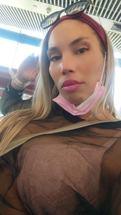 Nacktes geleaktes OnlyFans-Foto von Zaira Levis