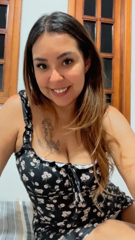 Nacktes geleaktes OnlyFans-Foto von Luciana Santos