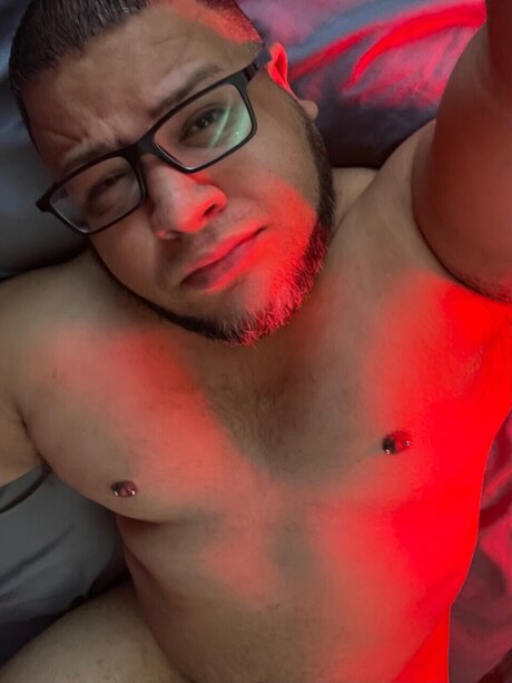 Nacktes geleaktes OnlyFans-Foto von Ari