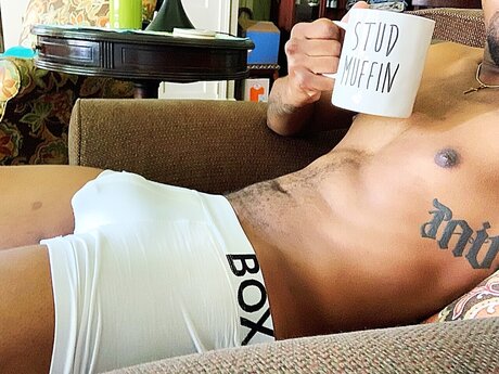 Nacktes geleaktes OnlyFans-Foto von Big Country