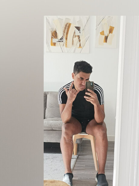 Nacktes geleaktes OnlyFans-Foto von Luuis Guzmn