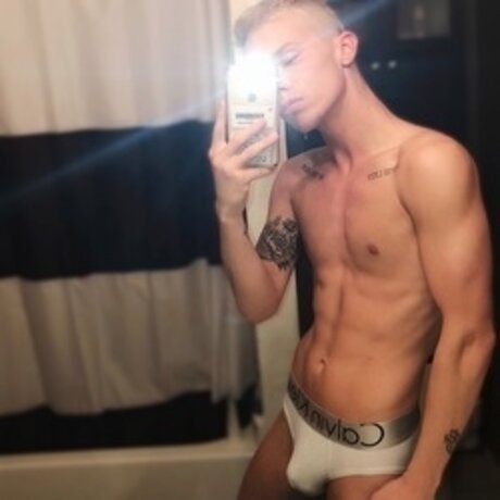 Nacktes geleaktes OnlyFans-Foto von Zach