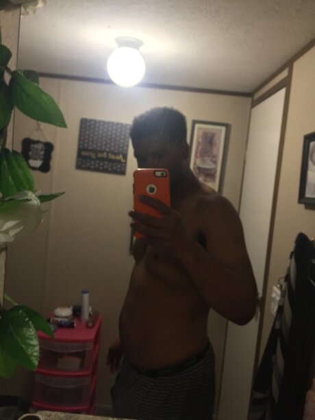 Nacktes geleaktes OnlyFans-Foto von Vante 