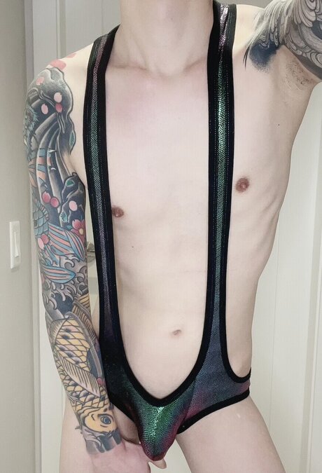 Nacktes geleaktes OnlyFans-Foto von Kmonkeys
