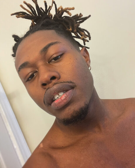 Nacktes geleaktes OnlyFans-Foto von Dawgg