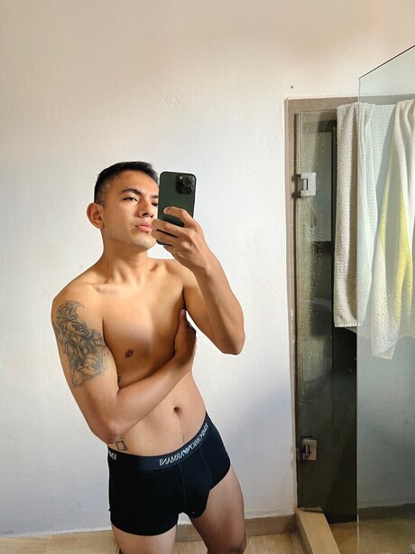 Nacktes geleaktes OnlyFans-Foto von Mateo G