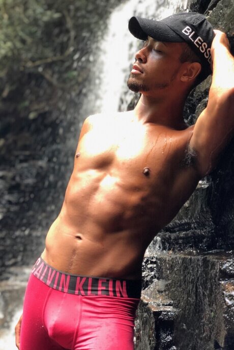 Nacktes geleaktes OnlyFans-Foto von Prprine