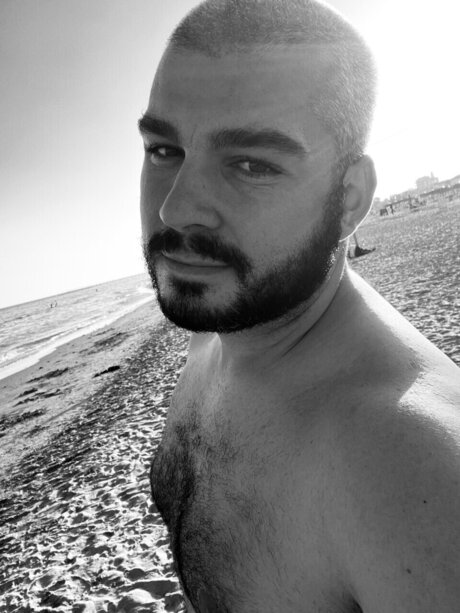Nacktes geleaktes OnlyFans-Foto von Absolute Naso