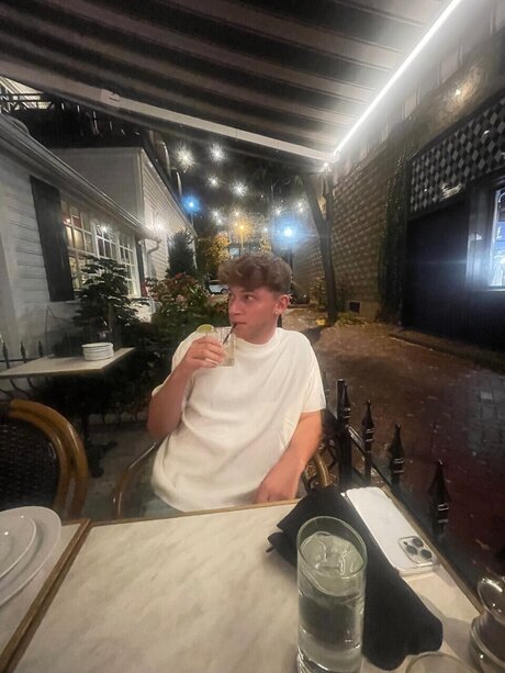 Nacktes geleaktes OnlyFans-Foto von Ryan