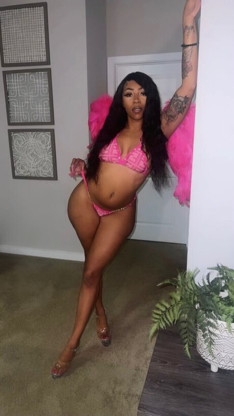 Nacktes geleaktes OnlyFans-Foto von Kolaa