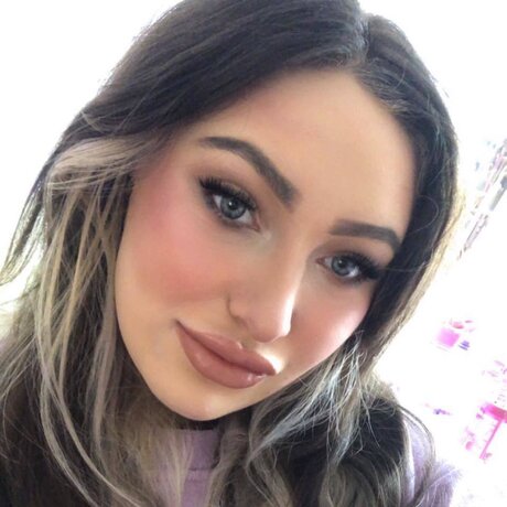 Nacktes geleaktes OnlyFans-Foto von Cait