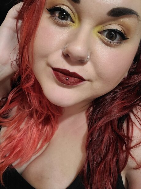 Nacktes geleaktes OnlyFans-Foto von Ginger Snapps