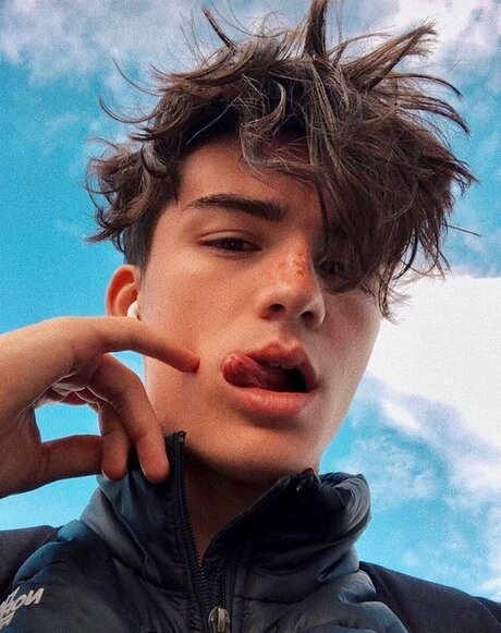 Nacktes geleaktes OnlyFans-Foto von Marcel