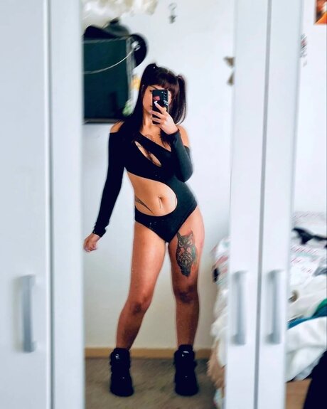Nacktes geleaktes OnlyFans-Foto von Call Me Babyso