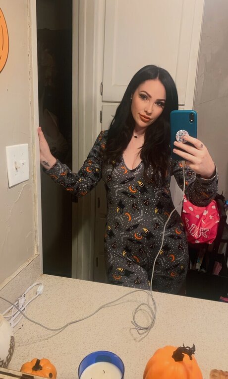 Nacktes geleaktes OnlyFans-Foto von Trinity