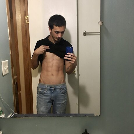 Nacktes geleaktes OnlyFans-Foto von Michael Hetzer