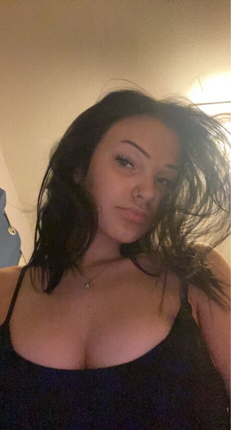 Nacktes geleaktes OnlyFans-Foto von Gabbie