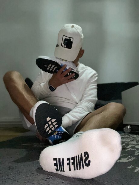 Nacktes geleaktes OnlyFans-Foto von Mikesanchez