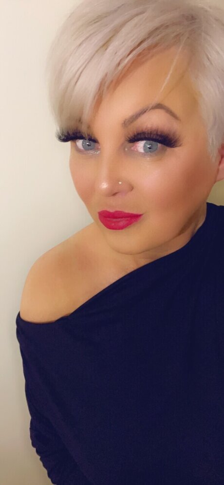 Nacktes geleaktes OnlyFans-Foto von Missm