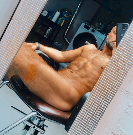 Nacktes geleaktes OnlyFans-Foto von At4guy